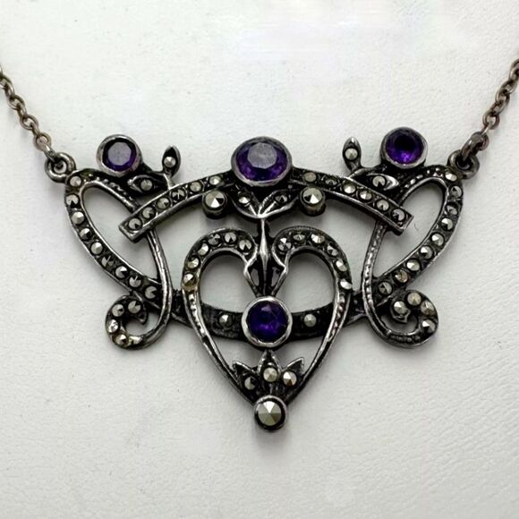 VINTAGE ART NOUVEAU REVIVAL STERLING SILVER MARCASITE AMETHYST PENDANT NECKLACE - Picture 1 of 5